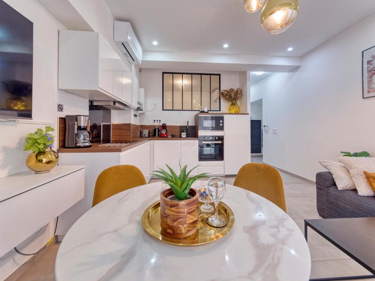 City Vibes, Indoor Parking, Breakfast & Air Conditioning Nice Extérieur photo
