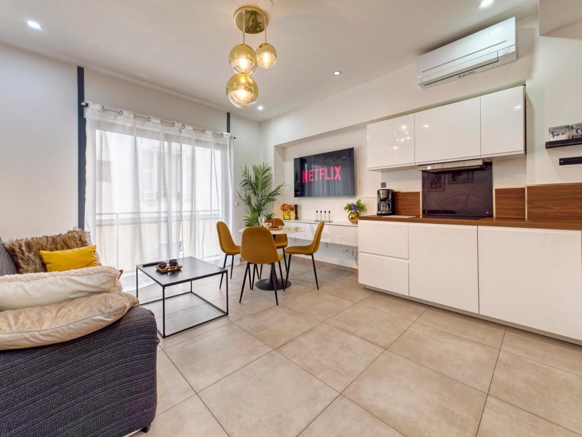 City Vibes, Indoor Parking, Breakfast & Air Conditioning Nice Extérieur photo
