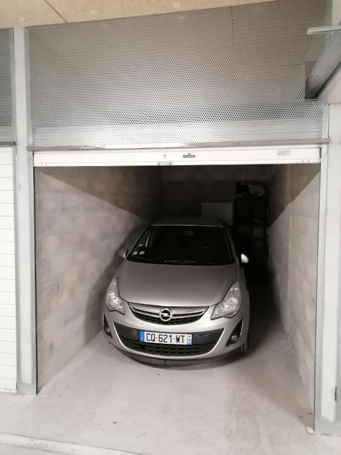 City Vibes, Indoor Parking, Breakfast & Air Conditioning Nice Extérieur photo